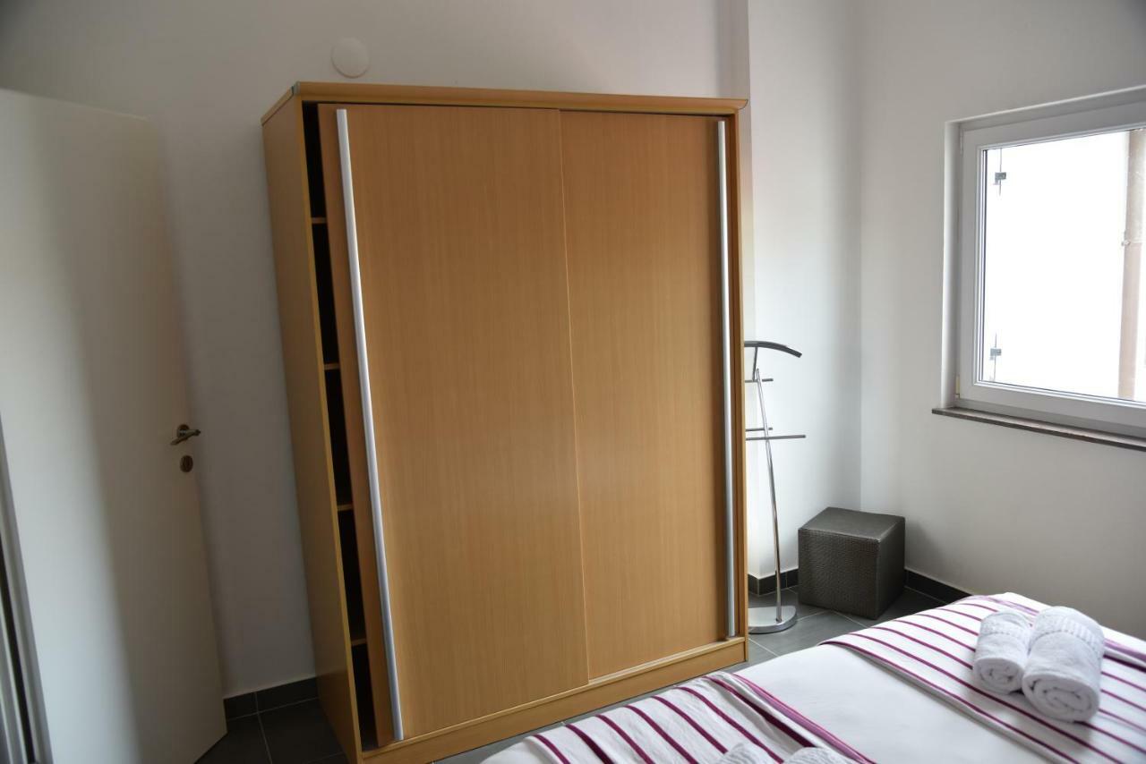 Villa Pina Appartment Chantos Tisno Eksteriør billede