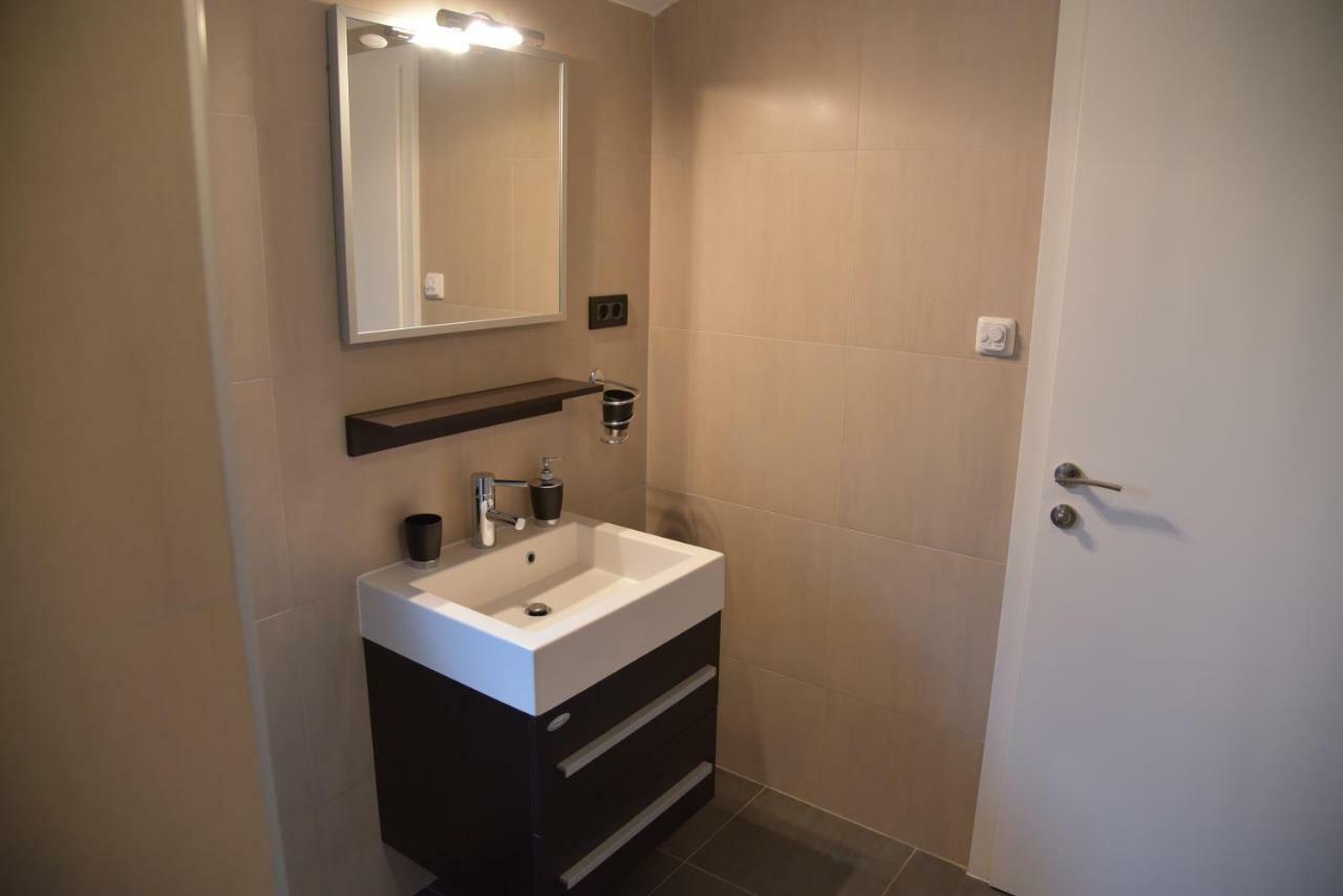 Villa Pina Appartment Chantos Tisno Eksteriør billede